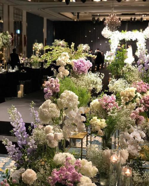 婚礼鲜花装饰，欢迎咨询