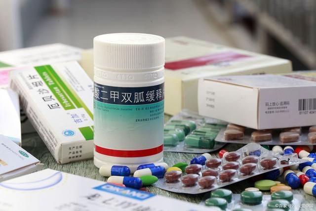 天津专业回收泰菲乐甲磺酸达拉非尼价格高，服务好